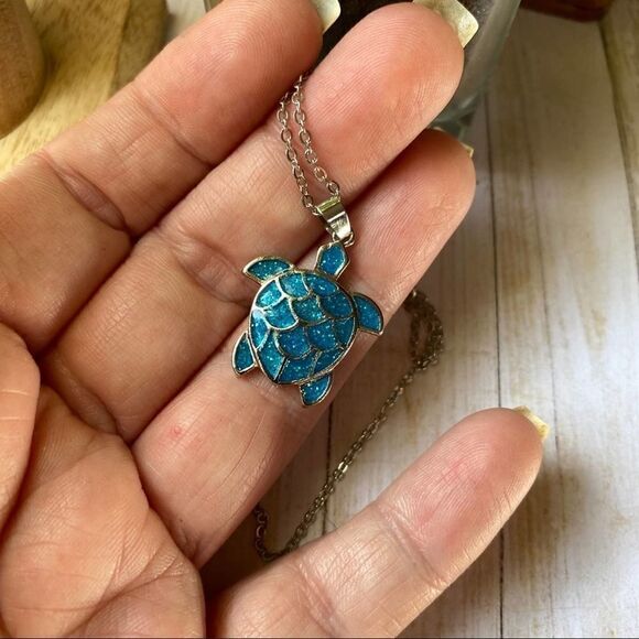 Simulated Opal Turtle Jewelry Set Ring & Necklace Ring Size 7 - Picture 5 of 6